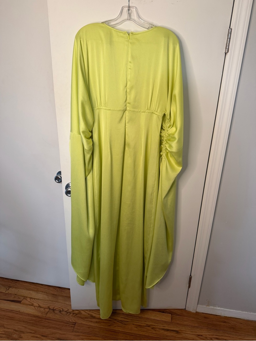 cult gaia Neon Lime Textured Dress with Branded Plaque - Picture 4 of 5